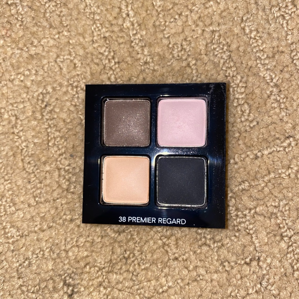 Chanel eyeshadow